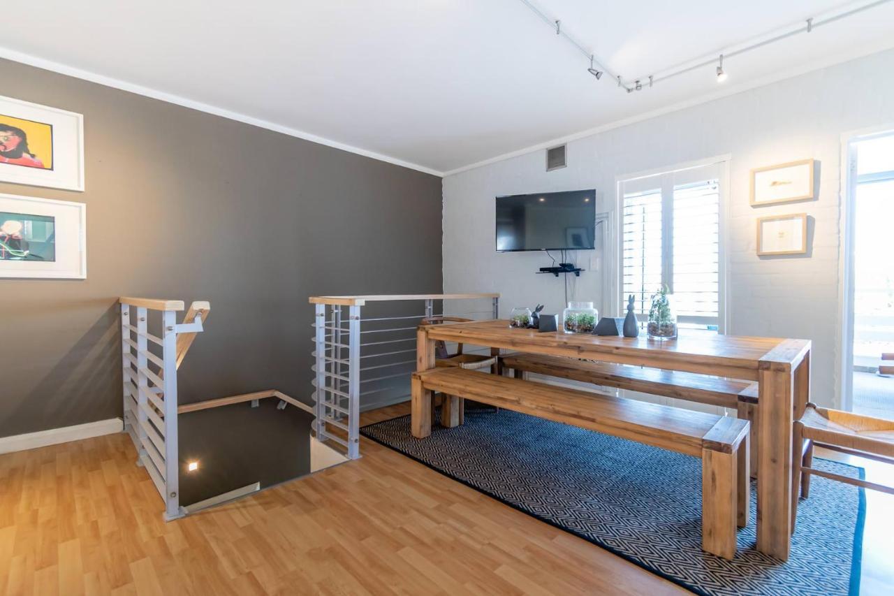 Trendy Get-Away On The Canals, Thesen Islands Knysna Esterno foto